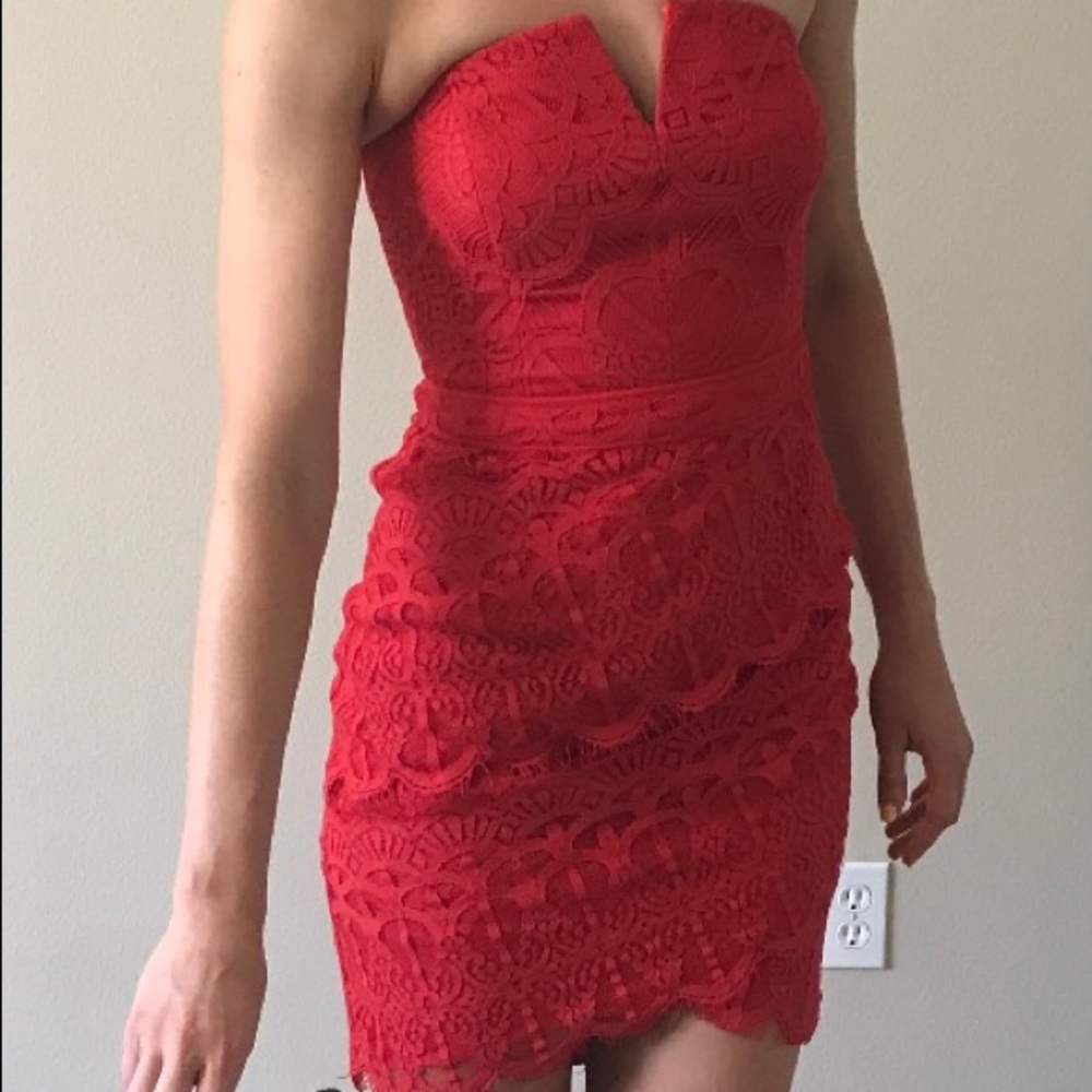 Strapless, lace bodycon dress